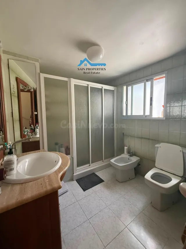 Encantadora casa de Pueblo en Callosa lista para entrar a vivir — 14