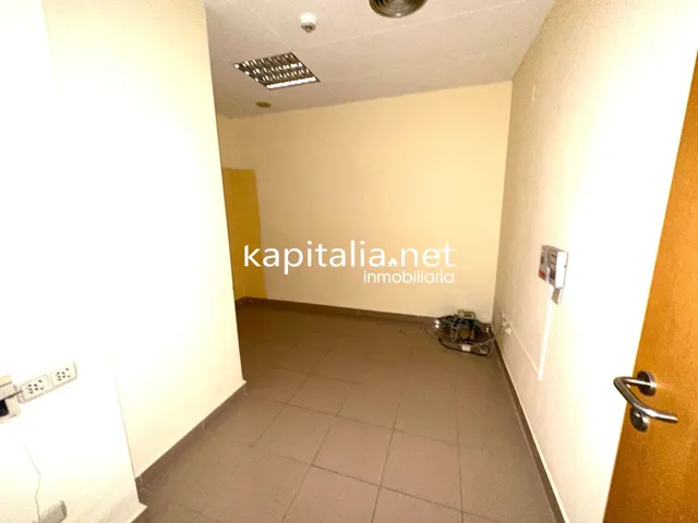 Venta/Alquiler de Local Comercial en Ontinyent - Zona Sant Josep — 3