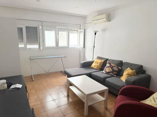 Amplio y Luminoso Piso en Bahía Blanca, Cádiz — 15