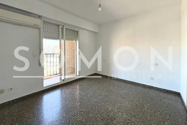 VIVIENDA EN ALQUILER EN LA CARRETERA DE MALILLA — 20