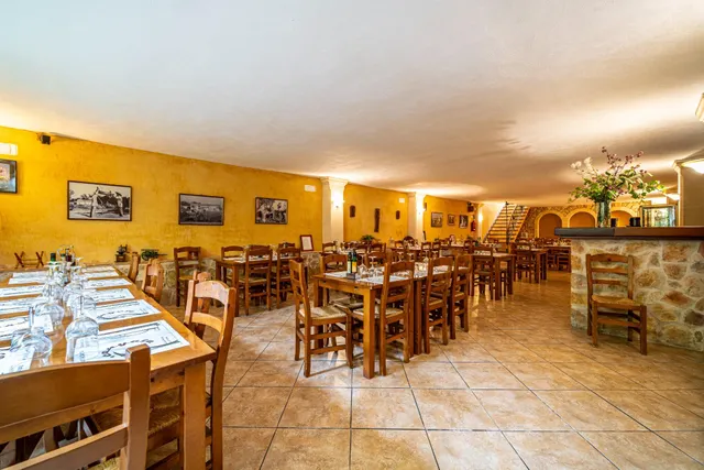 Restaurante de 541m2 en pleno funcionamiento en Maria de la Salud — 19
