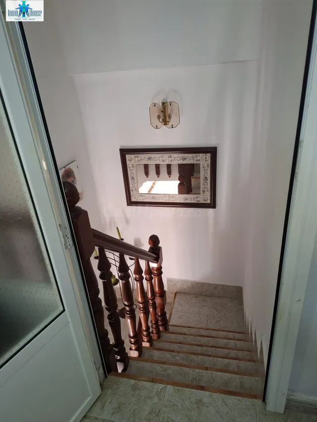 Casa para entrar a vivir en Madrigueras - foto 3