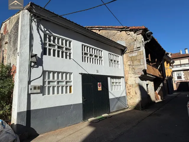 CASA DE PUEBLO EN BARRIO LA PESA, CABEZON DE LA SAL - foto 2