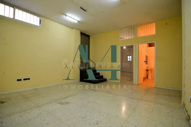 Gran Local con posibilidad de Vivienda en Moctezuma - foto 5