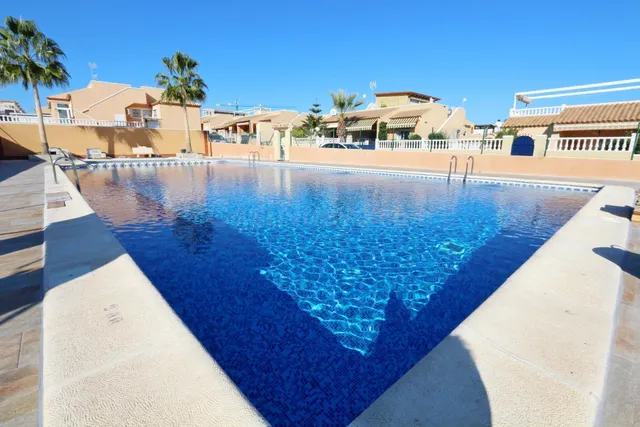 Apartamento 2 habitaciones 72m² en venta - Los Balcones - Los Altos del Edén — 2