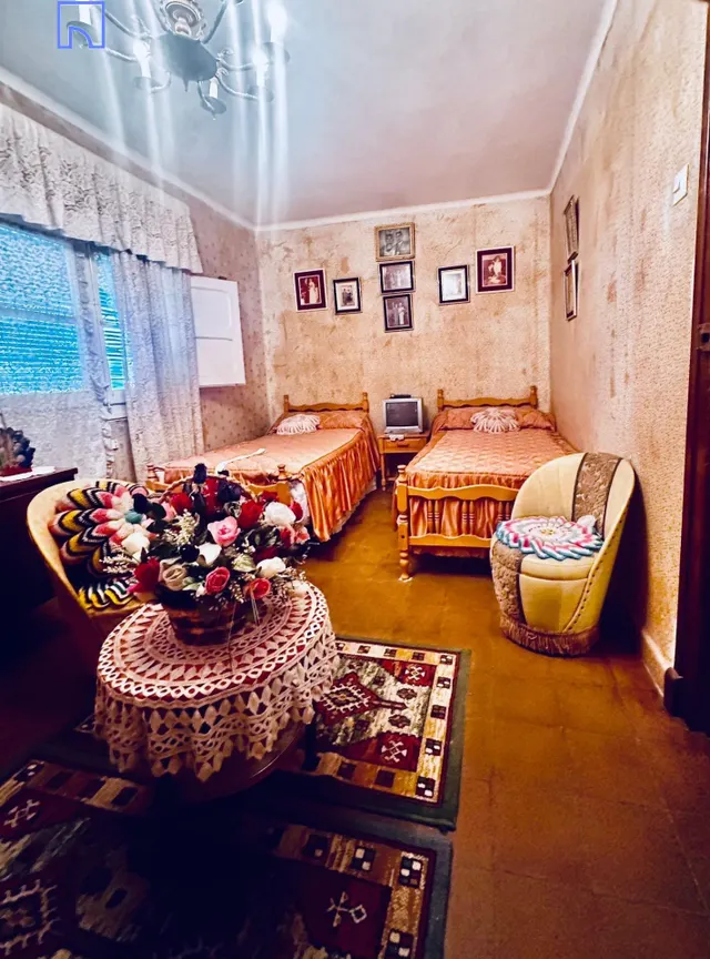 Casa en Cortes, 90.000€ — 6