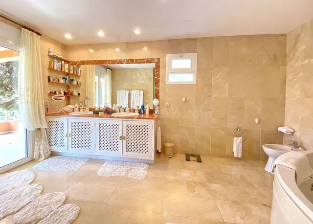 Chalet 6 habitaciones 327m² en venta - Marbella - foto 5