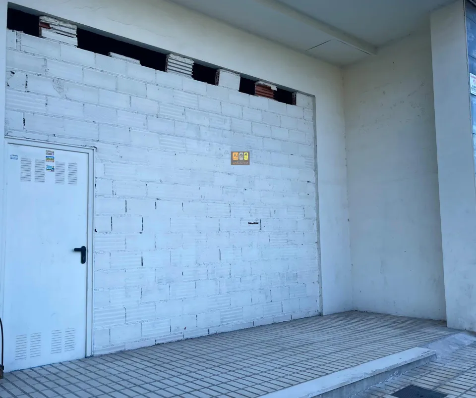 LOCAL COMERCIAL EN ALTEA