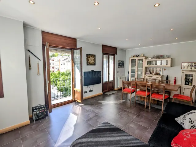 Venta de piso en Estella - foto 5