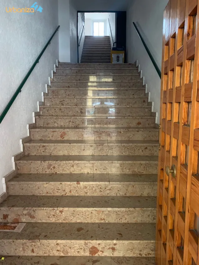 Entreplanta acondicionada en Juan Carlos I — 14