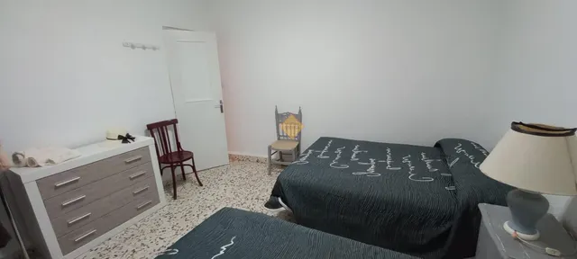 SE VENDE  CASA DE DOS ALTURAS + CASA-CUEVA REFORMADA. (EN ALBACETE) — 18