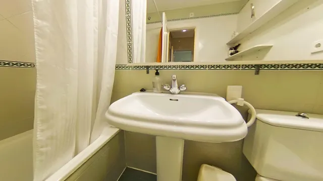 PISO CON LICENCIA TURISTICA — 28