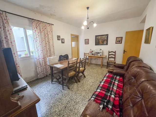 Casa 5 habitaciones 181m² en venta - Zona Las Mesas — 2