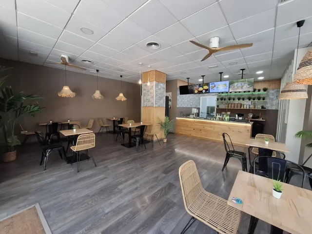 Traspaso de local comercial de 253 m2 — 15