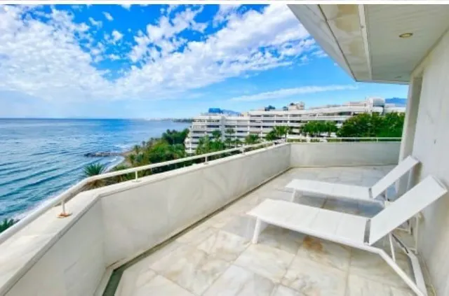 Exclusivo apartamento en alquiler con inmejorables vistas al