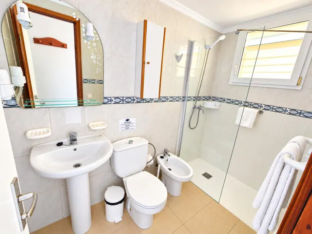 Apartamento con terraza en Playa del Inglés – Edificio Los Tilos — 25