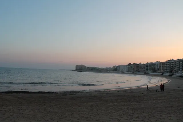 Estupendo estudio en primera linea Playa De Los Locos — 10