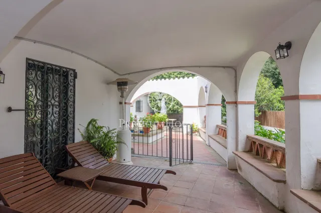 Masía céntrica en venta en Orrius, con negocio en funcionamiento (hostelería) — 8