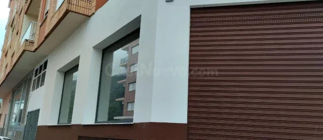 ¡Oportunidad Única! Local Comercial en el Corazón de Pego - foto 2