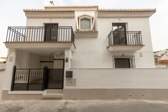 Casa de Obra Nueva Independiente en el Barrio de Monachil — 5