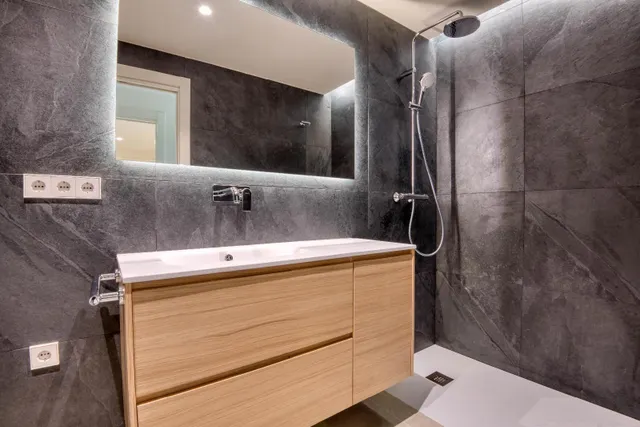 Piso 2 habitaciones 112m² en venta - Nucli Antic — 21