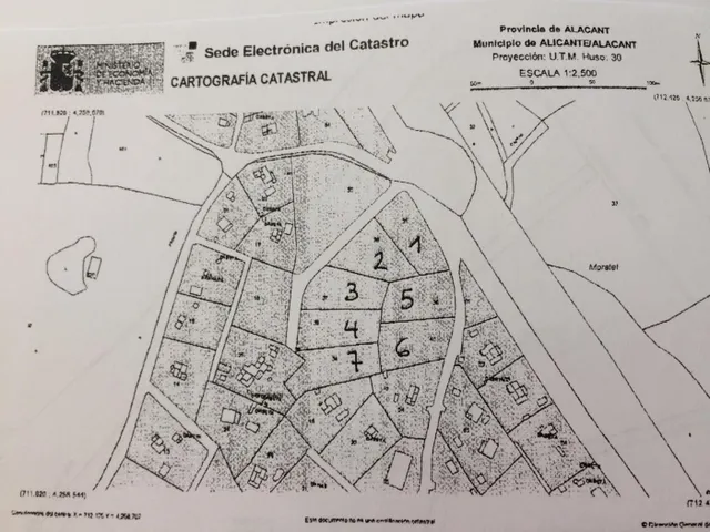 OPORTUNIDAD SOLAR URBANO IDONEO PARA construcción DE CHALETS MUY PROXIMO A ALICANTE — 2