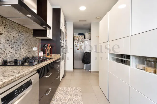 Piso de obra seminueva en poblenou — 9