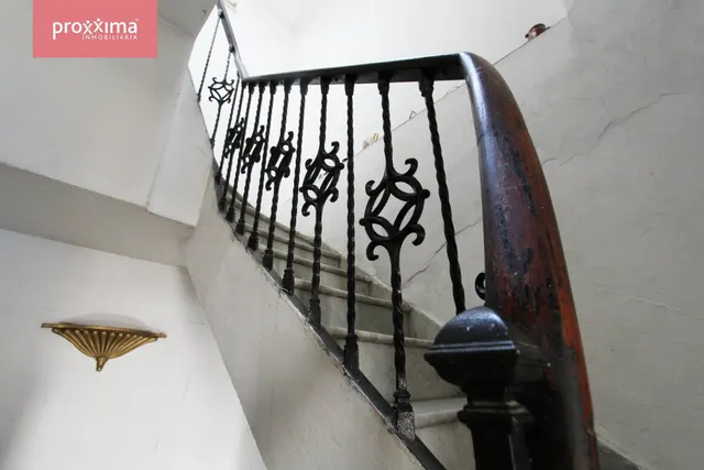 Casa señorial en el barrio de San Vicente — 3