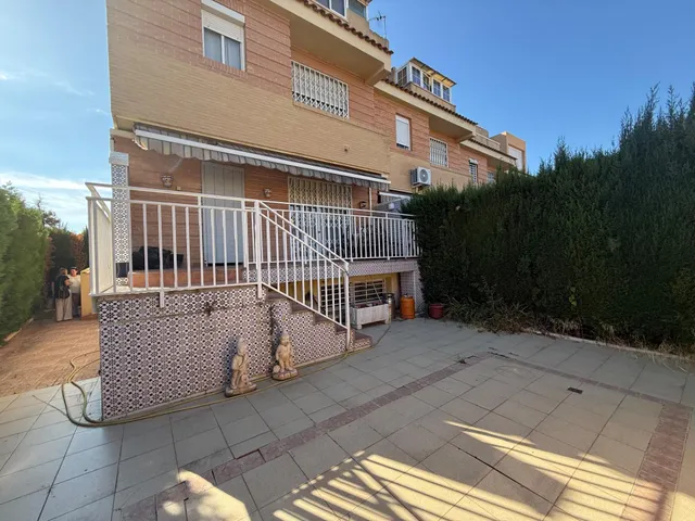 Bungalow con gran terraza — 8