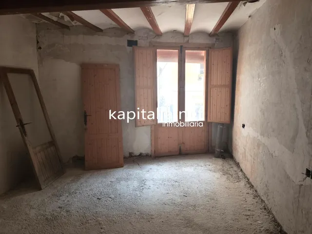CASA PARA REFORMAR A LA VENTA EN COCENTAINA — 7