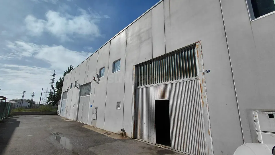 NAVE INDUSTRIAL EN VENTA O ALQUILER – POLÍGONO EL RUBIAL, VILLENA
