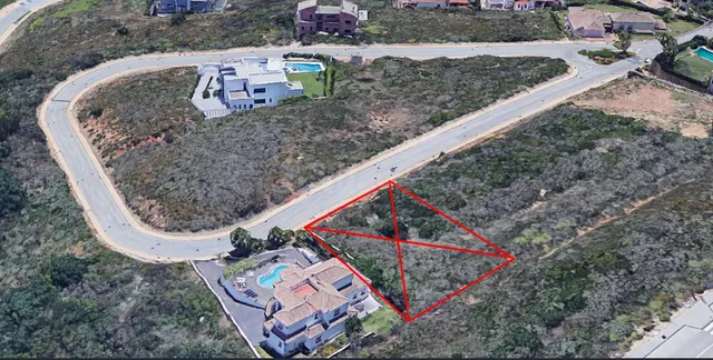 Parcela en venta - Playa la alcaidesa — 2