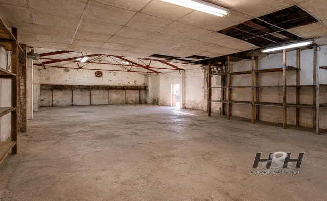 Almacén 414m² en venta - PZA. CONCORDIA
