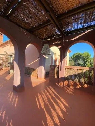 ESPECTACULAR ÁTICO SITUADA EN GRAN FINCA DE 2 HECTÁREAS CON PISCINA COMUNITÀRIA — 13