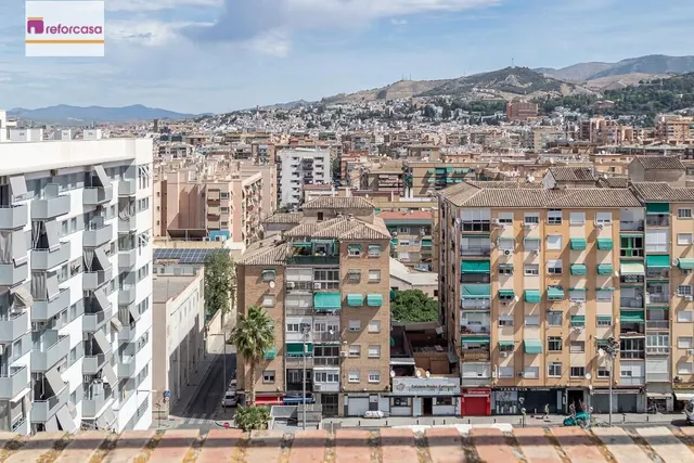 Calle Diamantino García — 23