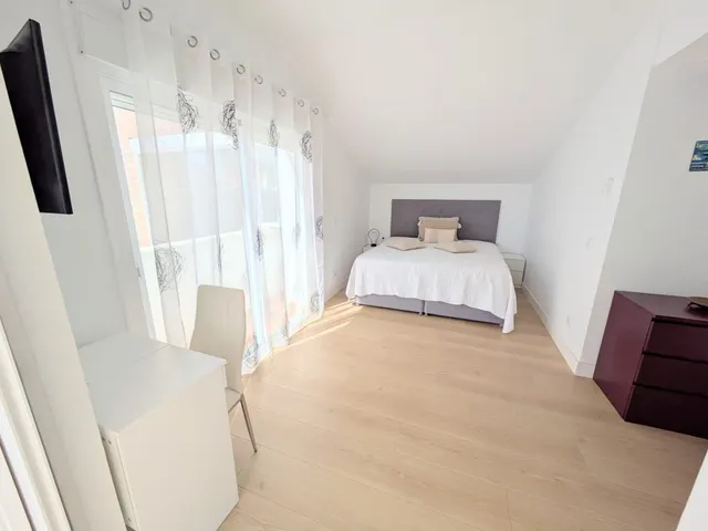 Chalet 4 habitaciones 334m² en venta - Centro — 40