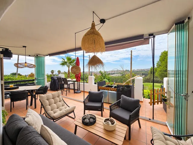 MAGNÍFICO APARTAMENTO DE 2 DORMITORIOS CON GRAN TERRAZA, JAR - foto 2