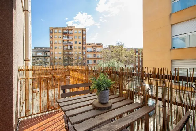 MAGNIFICA VIVIENDA 100 M./ 4 habitaciones/ CANTONERO/ 2 BALC - foto 2