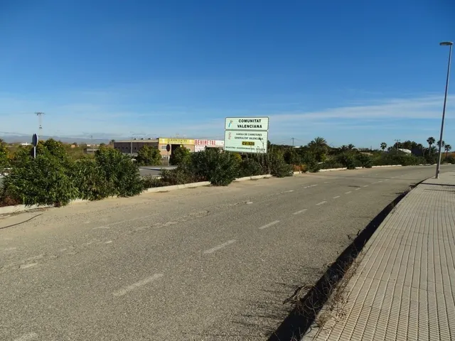 PARCELA INDUSTRIAL EN POLIGONO "LOS VALEROS" BENIJOFAR — 11