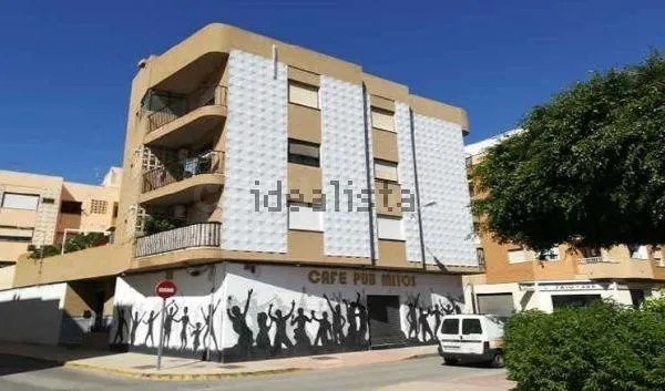 PISO OCUPADO POR PERSONA SIN JUSTO TÍTULO ESTE INMUEBLE DEBI