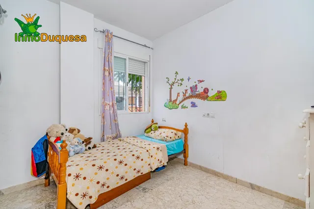 Piso de 3 Dorm. con 2 baños + APARCAMIENTO y TRASTERO — 21