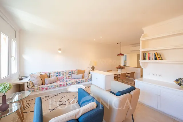 Apartamento reformado con parking y licencia turística en el - foto 5