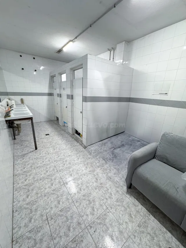 Se alquila en EXCLUSIVA nave rent a car en funcionamiento con taller, lavadero automático y plazas de garaje — Junto al Aeropuerto de Málaga — 26