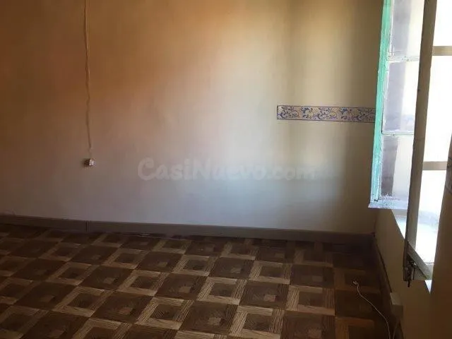 SE VENDE CASA EN NAVEROS DE PISUERGA - foto 3