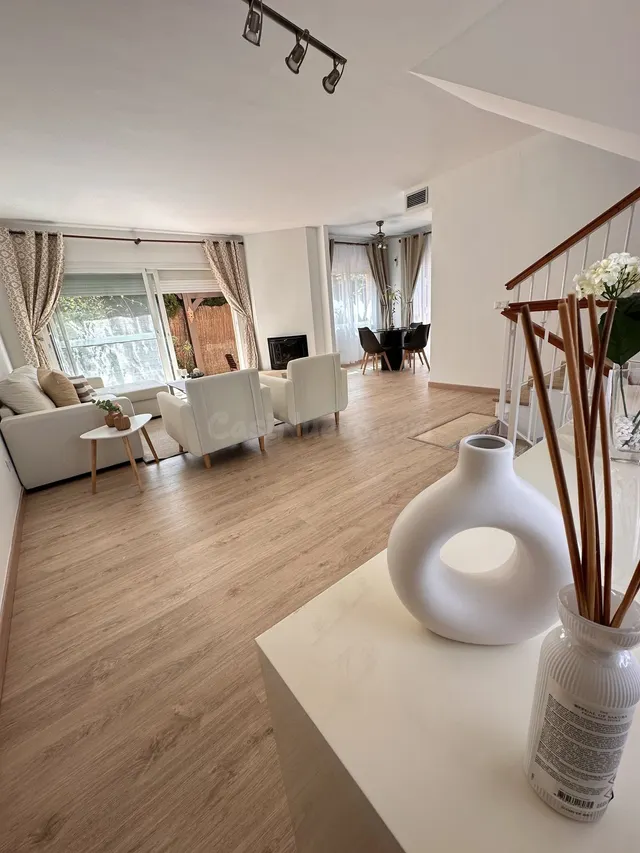 Villa 4 habitaciones 223m² en alquiler - Marbella - foto 4