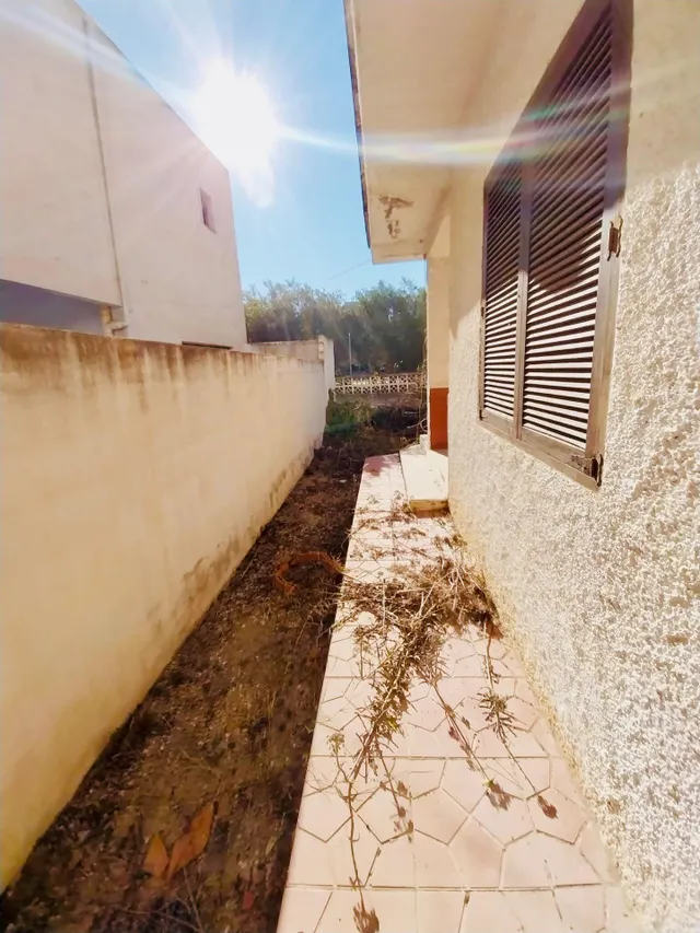 Vivienda con amplia parcela en Costabella — 26