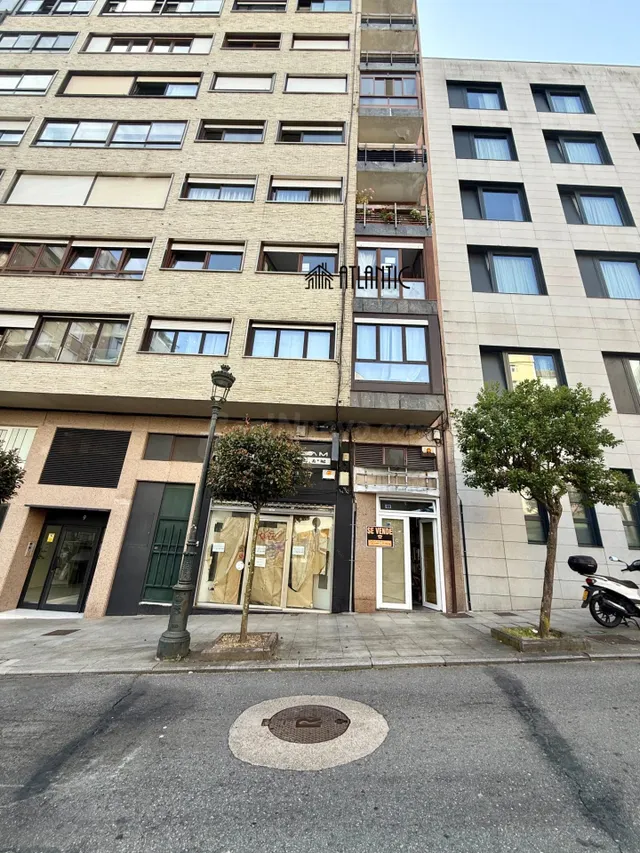 Local comercial 186m² en venta - Corte Inglés - foto 2