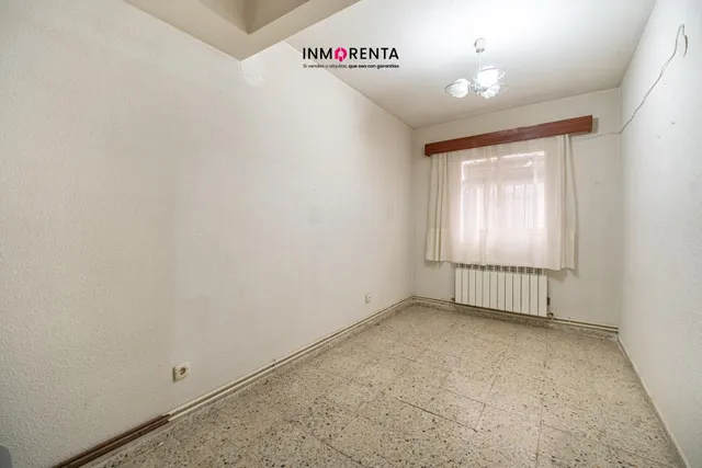 AMPLITUD, COMODIDAD Y 4 DORMITORIOS EN EL CENTRO DE VILLAMANTA — 24