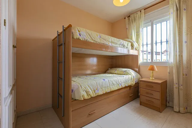 Adosado 6 habitaciones 137m² en venta - Marbella — 28