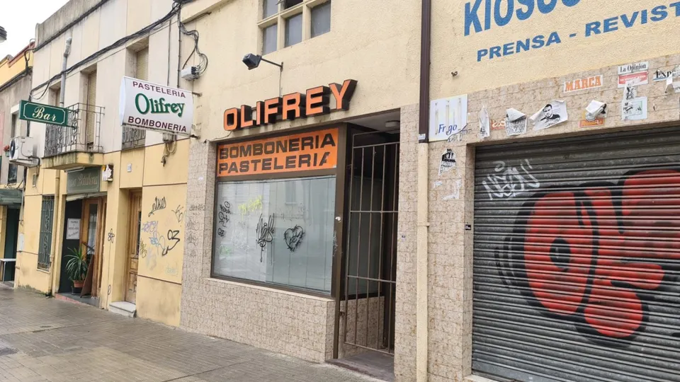 LOCAL EN ALQUILER (ANTIGUO NEGOCIO PASTELERIA)